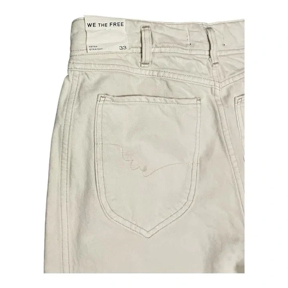 NWT We The Free Cream Straight Leg Jeans, Size 33 - Picture 4 of 5